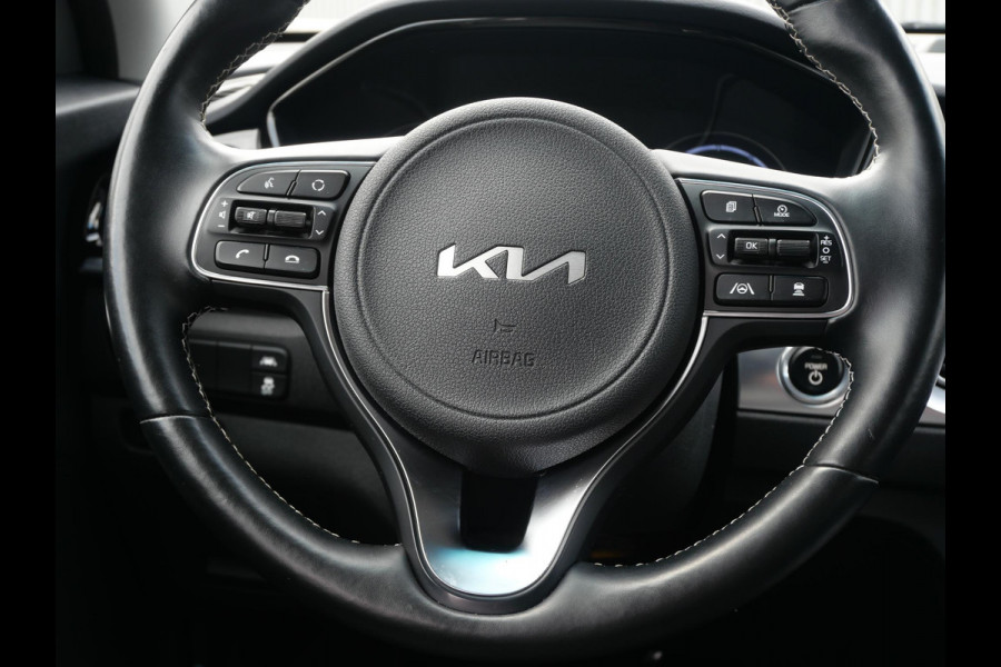 Kia e-Niro Edition 64 kWh | SOH 96,6% | 3Fase | Stoel/Stuurverwarming | Navi | Camera | Carplay |