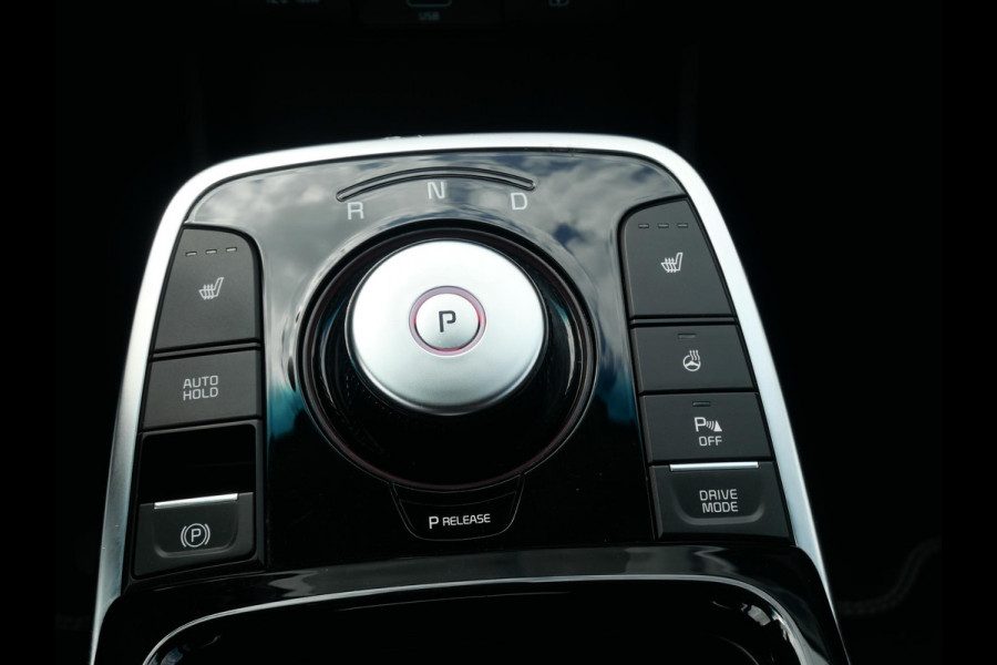 Kia e-Niro Edition 64 kWh | SOH 96,6% | 3Fase | Stoel/Stuurverwarming | Navi | Camera | Carplay |