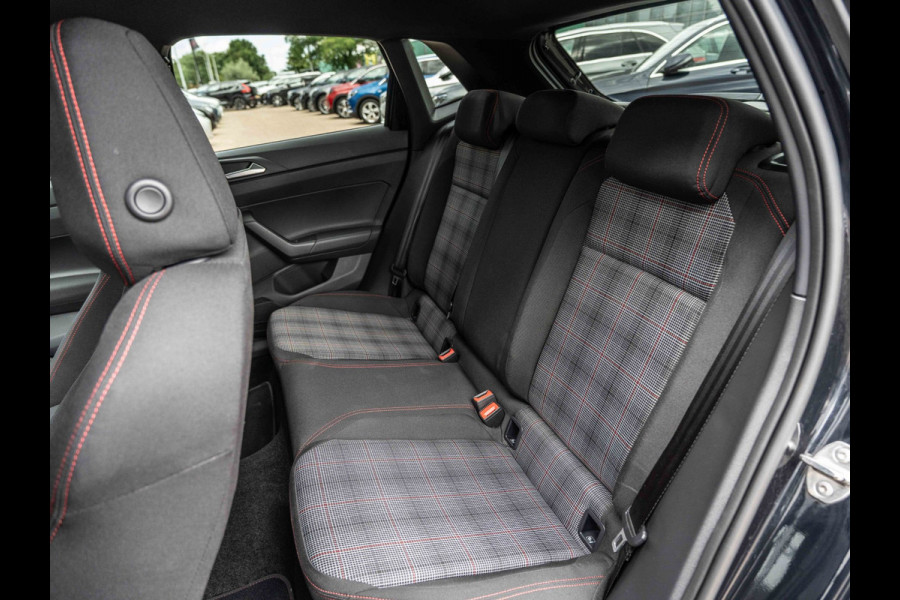 Volkswagen Polo 2.0 TSI 207PK DSG GTI | IQ Light | LED Mistlampen | Virtual |