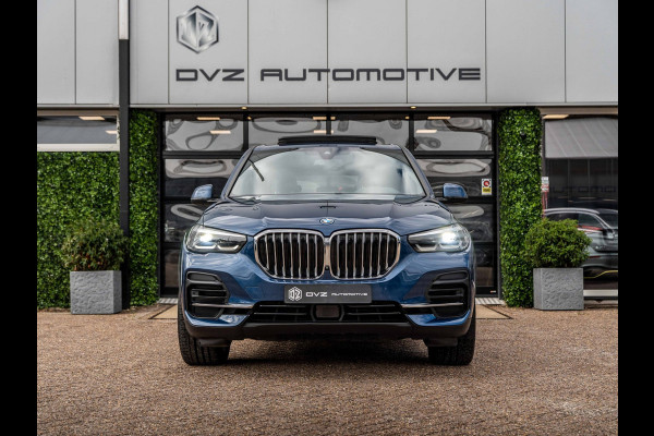 BMW X5 XDrive45e High Executive | Pano | Trekhaak | 21" LMV | BTW