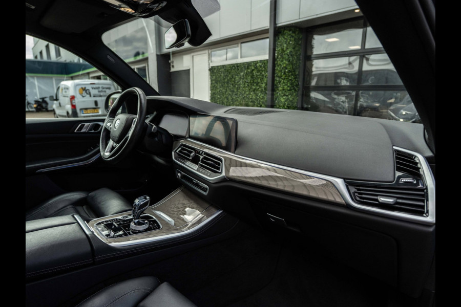 BMW X5 XDrive45e High Executive | Pano | Trekhaak | 21" LMV | BTW
