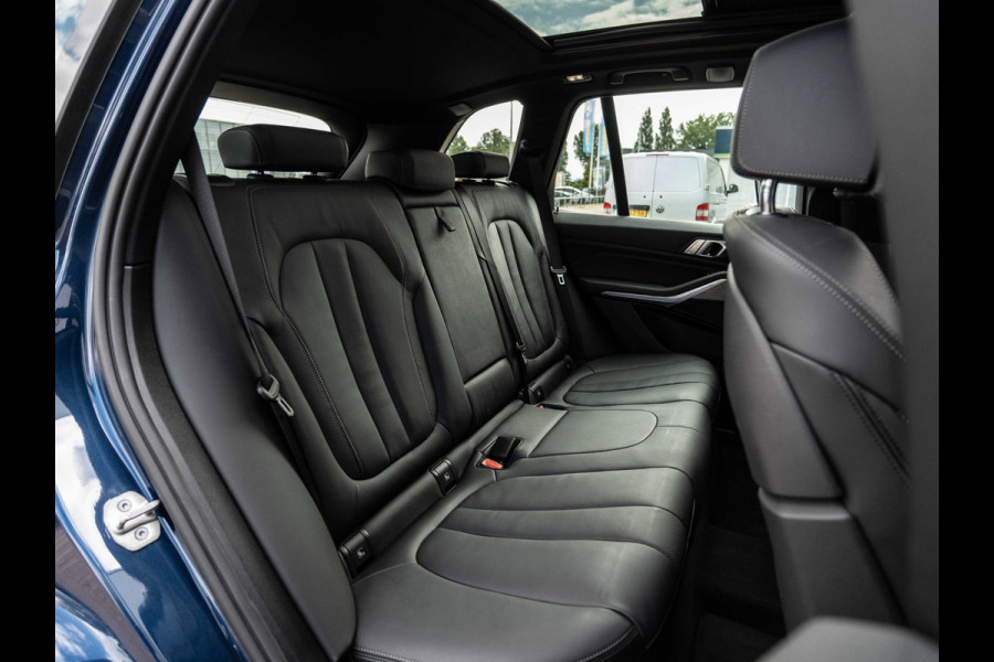 BMW X5 XDrive45e High Executive | Pano | Trekhaak | 21" LMV | BTW