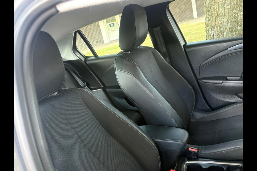 Opel Corsa 1.2 AUTOMAAT/NAV/CAMERA/CARPLAY/VIRTUAL/KEYLESS
