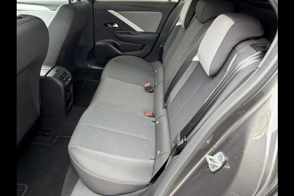 Opel Astra BWJ 2023 | 1.2T 131PK Bus. Edition | AGR | CLIMA | CAMERA | STOEL&STUUR VERW | NAVI | VIRTUAL COCKPIT | CARPLAY |