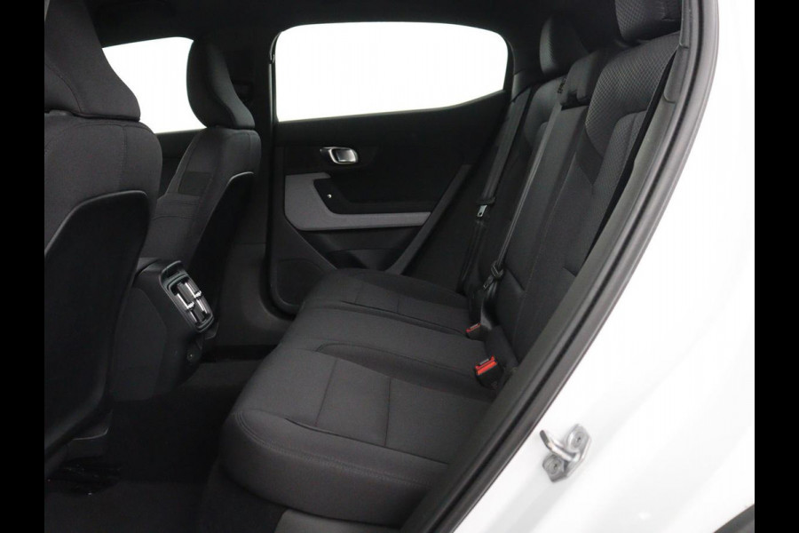 Polestar 2 Long Range Single Motor 78 kWh Carplay | Virtual Display | SOH 92.4% | Climate Control | DAB+