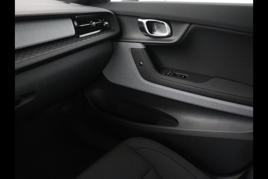 Polestar 2 Long Range Single Motor 78 kWh Carplay | Virtual Display | SOH 92.4% | Climate Control | DAB+