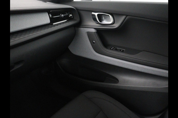 Polestar 2 Long Range Single Motor 78 kWh Carplay | Virtual Display | SOH 92.4% | Climate Control | DAB+