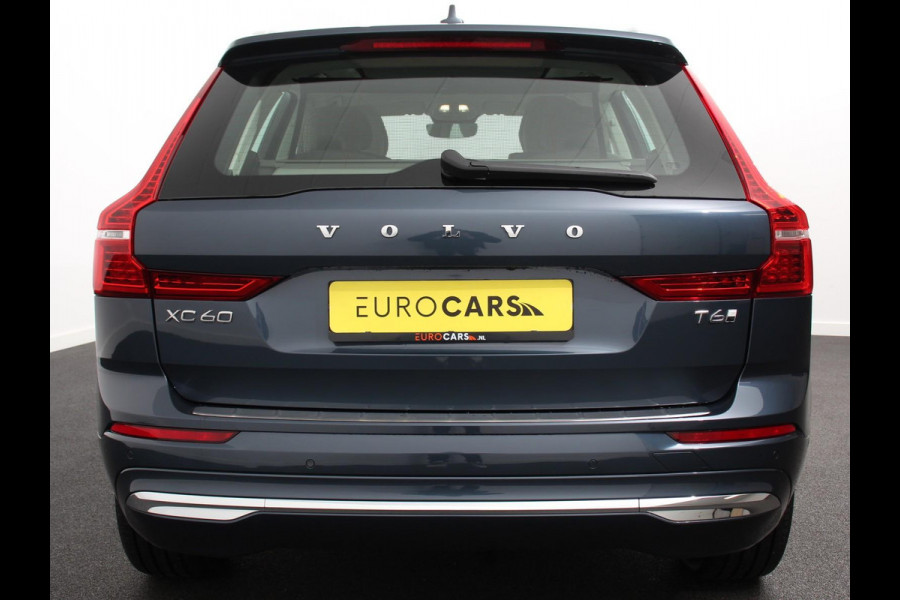 Volvo XC60 2.0 T6 Plug-in hybrid AWD Ultra Bright Climate control Adaptieve cruise control Navigatie Panoramadak Trekhaak Parkeersensoren 360* camera Voorstoelen verwarmd  Apple Carplay/ Android auto