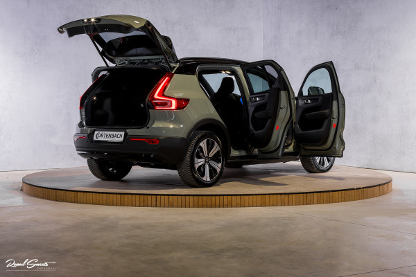 Volvo XC40 Recharge Ultimate 70 kWh | Panoramadak | Adaptieve cruise | Memory | Blis | Harman Kardon |