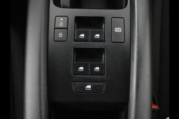 Hyundai IONIQ 6 Style 77.4 kWh Navigatie | SOH 93.9 % | Virtual display | Climate Control | Cruise Control Adaptief | camera | Trekhaak | Carplay | DAB+