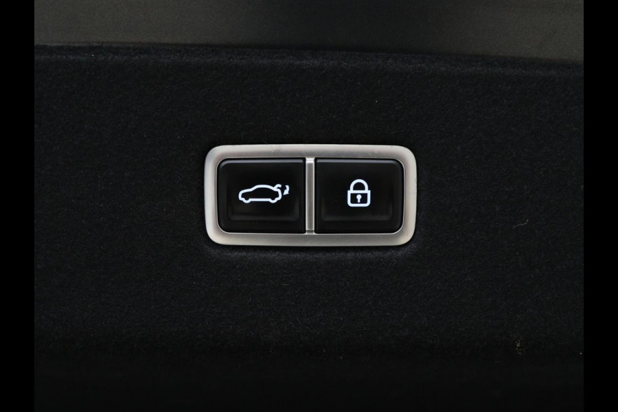 Hyundai IONIQ 6 Style 77.4 kWh Navigatie | SOH 93.9 % | Virtual display | Climate Control | Cruise Control Adaptief | camera | Trekhaak | Carplay | DAB+