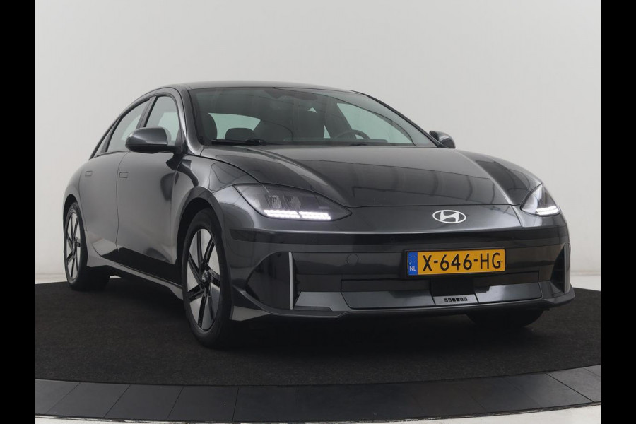 Hyundai IONIQ 6 Style 77.4 kWh Navigatie | SOH 93.9 % | Virtual display | Climate Control | Cruise Control Adaptief | camera | Trekhaak | Carplay | DAB+