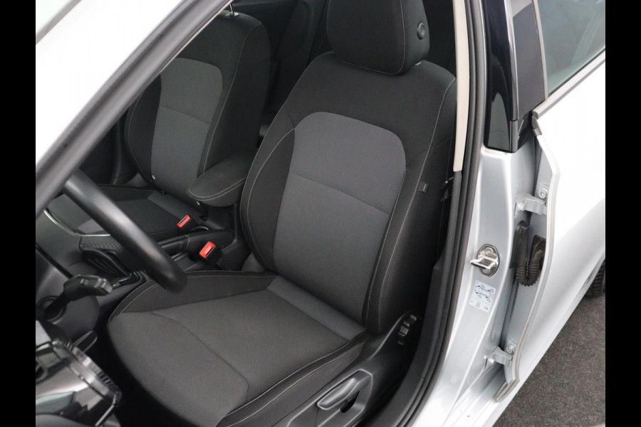 Škoda Fabia 1.0 TSI Business Edition | Cruise control | Park assist | Lane assist | Navigatie | DAB | Bluetooth | Airco