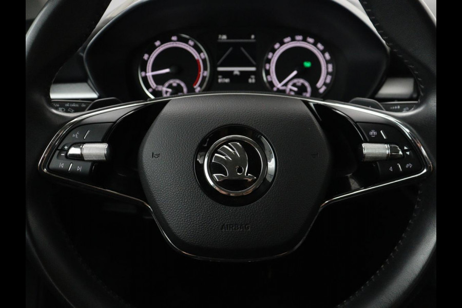 Škoda Fabia 1.0 TSI Business Edition | Cruise control | Park assist | Lane assist | Navigatie | DAB | Bluetooth | Airco