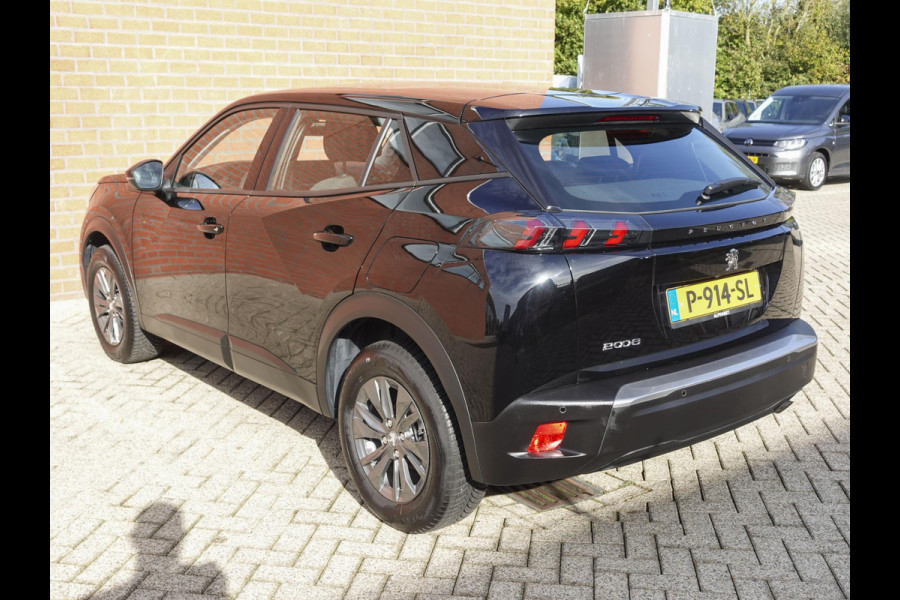 Peugeot 2008 1.2 PureTech 101pk Active Pack Navigatie Apple Carplay/Android Auto Parkeersensoren achter Cruise Control Ledverlichting Climate Control