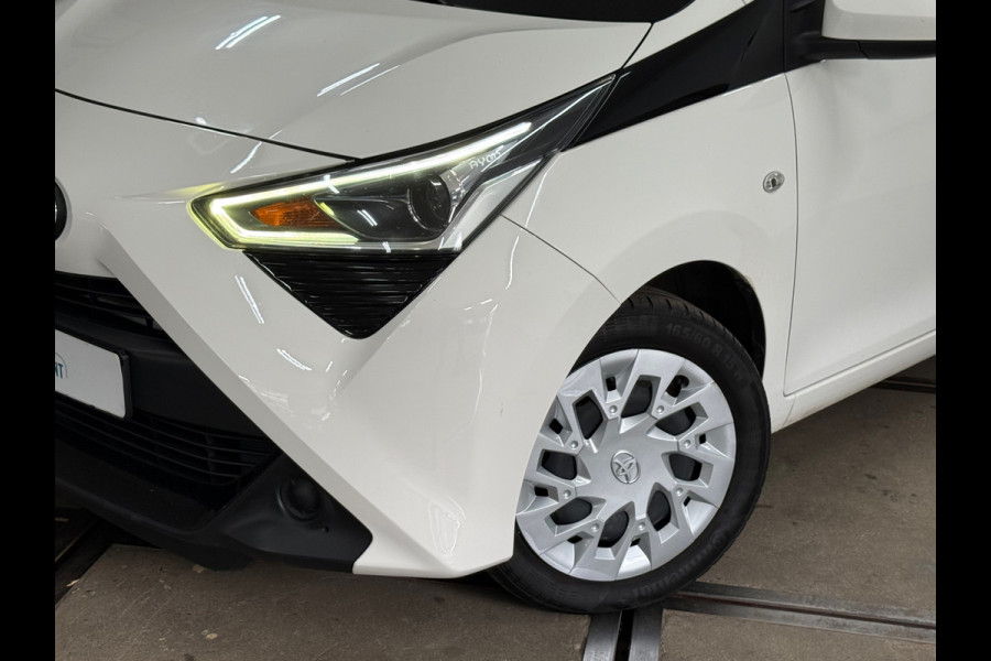 Toyota Aygo 1.0 VVT-i x automaat | Apple Carplay & Android Auto | Camera | Bluetooth | 15 Inch