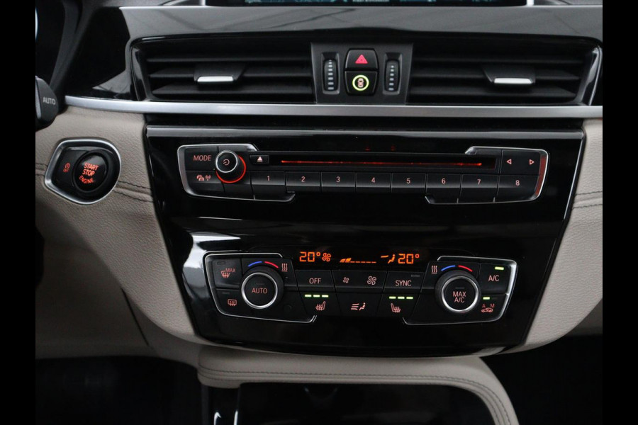 BMW X2 SDrive20i High Executive | Panoramadak | Leder | Stoelverwarming | Cruise control | Head-up | Bluetooth | Sfeerverlichting | Park assist | Elektrische achterklep | Trekhaak