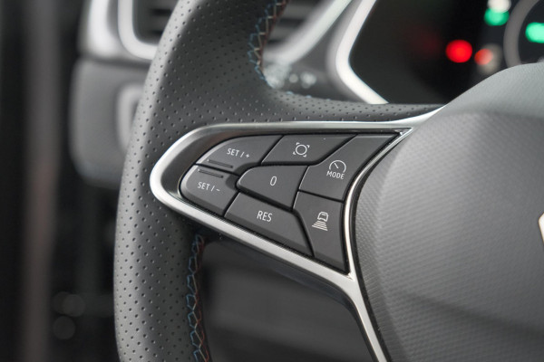 Renault Captur 1.8 E-Tech full hybrid 160 esprit Alpine | 360 Camera | Dodehoekdetectie | Adaptieve Cruise Control | Navigatie