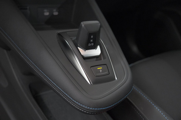 Renault Captur 1.8 E-Tech full hybrid 160 esprit Alpine | 360 Camera | Dodehoekdetectie | Adaptieve Cruise Control | Navigatie