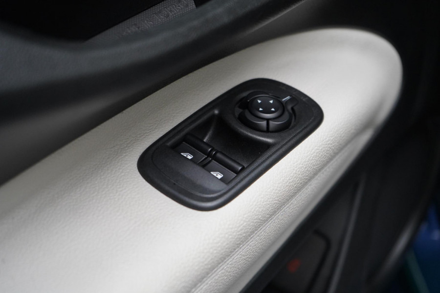 Fiat 500 La Prima 42 kWh | SoH 94,9% | Navigatie | Carplay | Climate control | Cruise control | Lm velgen |