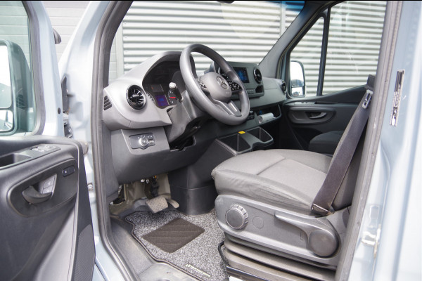 Mercedes-Benz Sprinter 317 1.9 CDI L2H2 AUT. STOELVERWARMING, STANDKACHEL, CAMERA, CRUISE, CLIMA, PARKEERSENSOREN, MISTLAMPEN
