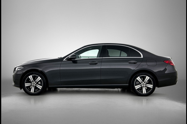 Mercedes-Benz C-Klasse 300 e Business Solution | Parkeerpakket met achteruitrijcamera | Spiegelpakket | Trekhaak | GUARD 360° Plus | Warmtewerend, donkergetint glas | 17 inch vijfspaaks lichtmetalen velgen |