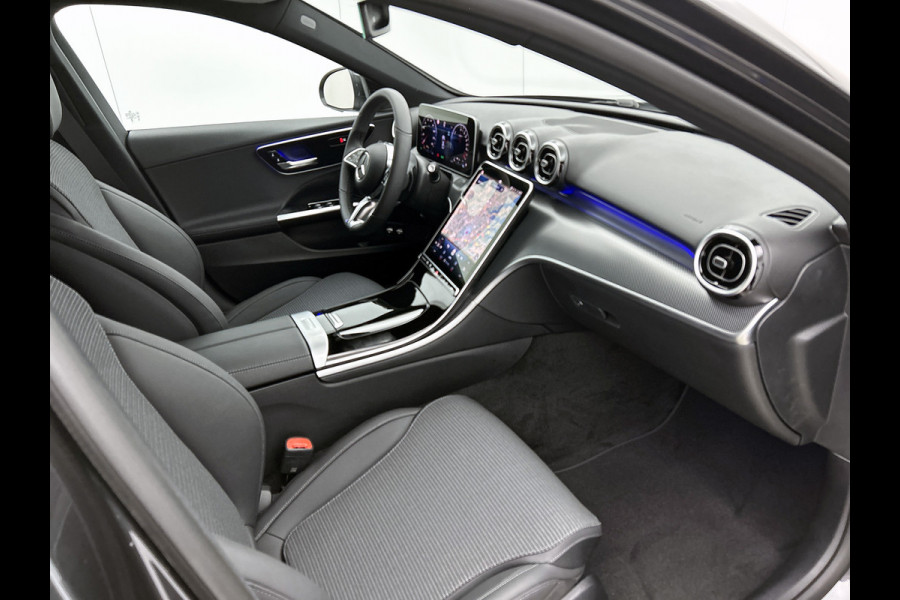 Mercedes-Benz C-Klasse 300 e Business Solution | Parkeerpakket met achteruitrijcamera | Spiegelpakket | Trekhaak | GUARD 360° Plus | Warmtewerend, donkergetint glas | 17 inch vijfspaaks lichtmetalen velgen |