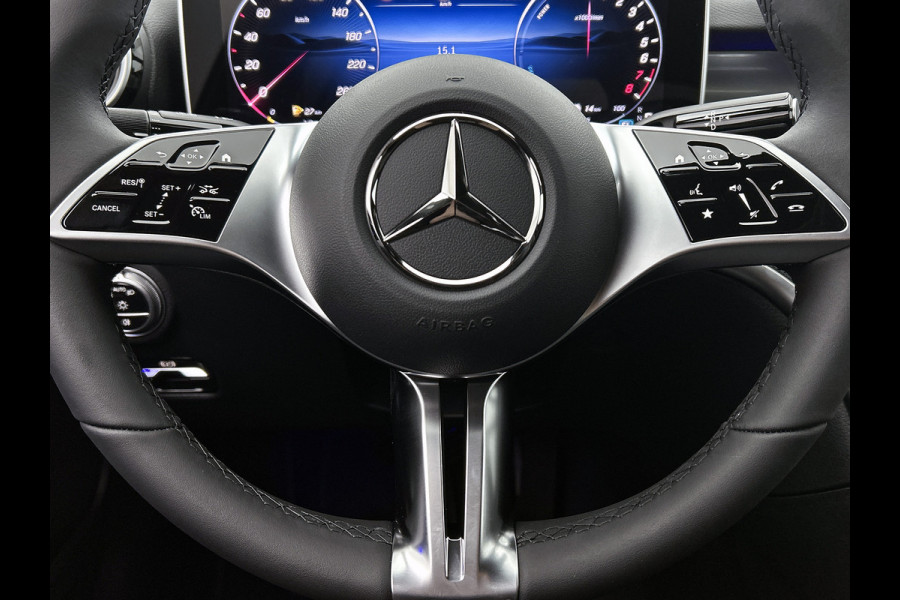 Mercedes-Benz C-Klasse 300 e Business Solution | Parkeerpakket met achteruitrijcamera | Spiegelpakket | Trekhaak | GUARD 360° Plus | Warmtewerend, donkergetint glas | 17 inch vijfspaaks lichtmetalen velgen |
