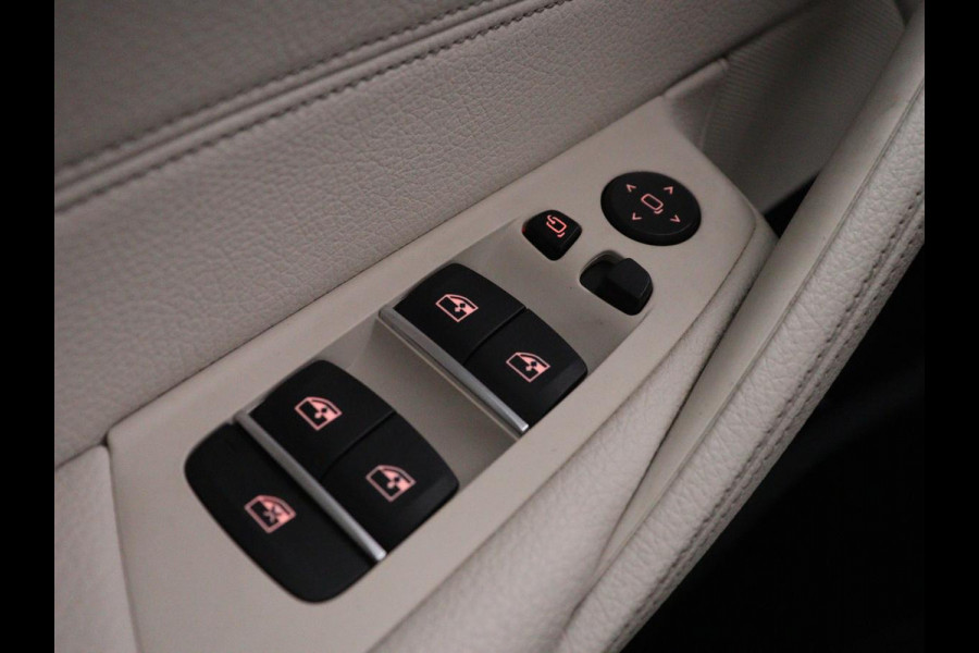 BMW 5 Serie 530e iPerformance High Executive | Leder | Elektrische stoelen | Stoelverwarming | Sfeerverlichting | Adaptive cruise | Carplay | Climate control | Camera | Park assist | PHEV
