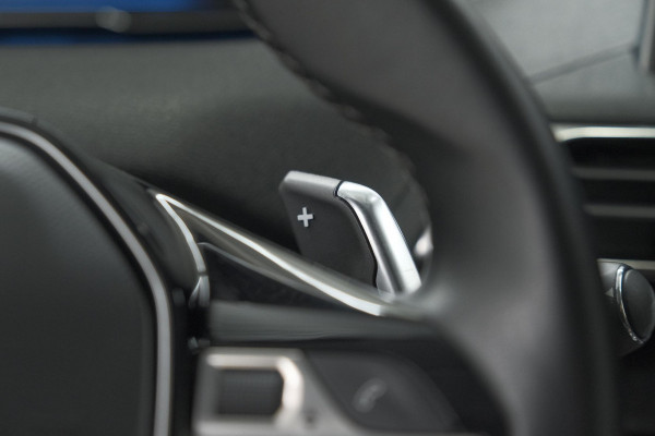 Peugeot 3008 PureTech 130 EAT8 Blue Lease Premium | Elektrische Kofferklep | Dodehoekdetectie | Stoelen-Pakket