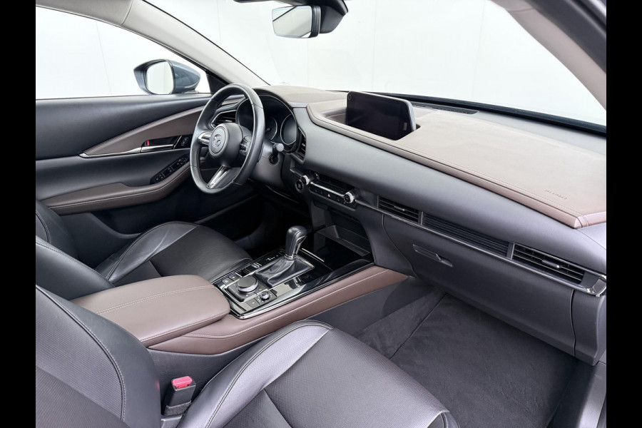 Mazda CX-30 2.0 e-SkyActiv-X M Hybrid Luxury | SCHUIF-/KANTELDAK | 360° CAMERA | LEDEREN BEKLEDING | BOSE AUDIO | AFNEEMBARE TREKHAAK | ELEKTRISCHE ACHTERKLEP | ELEKTRISCHE STOELEN | HEAD-UP DISPLAY | VOLLEDIGE UITRUSTING | ALL-IN PRIJS | RIJKLAAR GELEVERD MET 12 MAANDEN BOVAG GARANTIE