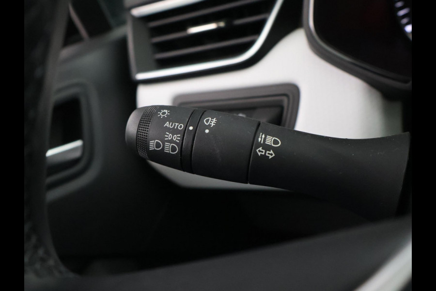 Renault Clio 1.0 TCe 90 EVOLUTION + CARPLAY | LED | CRUISE CONTROL