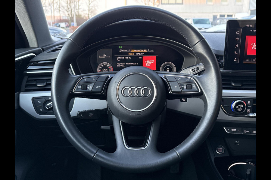 Audi A4 Avant 35 TFSI Advanced Edition 150pk | Wegklapbare Trekhaak | Elek. Kofferklep | Parkeersensoren | DAB |