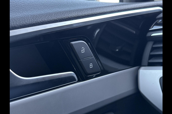 Audi A4 Avant 35 TFSI Advanced Edition 150pk | Wegklapbare Trekhaak | Elek. Kofferklep | Parkeersensoren | DAB |
