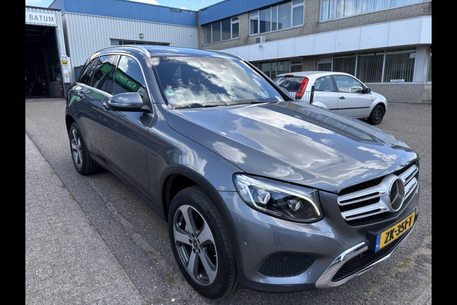 Mercedes-Benz GLC 350e Hybride | 4Matic | Business | AMG | Panodak | leer | trekha