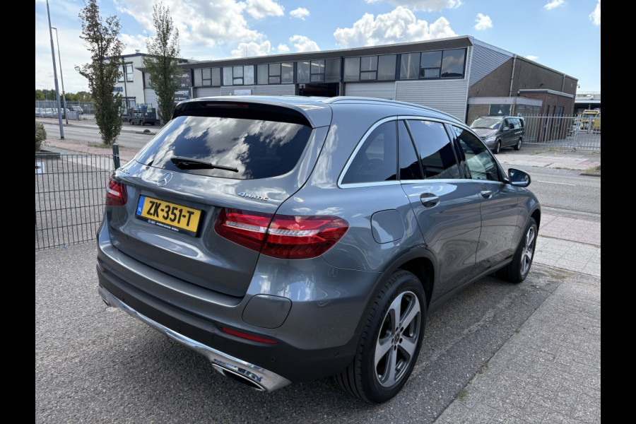 Mercedes-Benz GLC 350e Hybride | 4Matic | Business | AMG | Panodak | leer | trekha