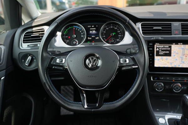Volkswagen e-Golf E-DITION Keyless Groot Navi Cruise Stoelverw.