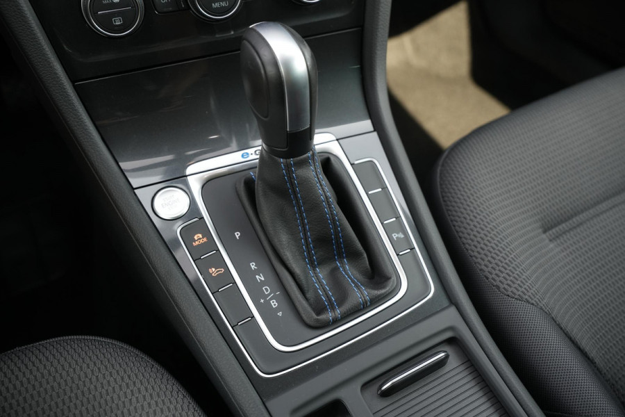 Volkswagen e-Golf E-DITION Keyless Groot Navi Cruise Stoelverw.