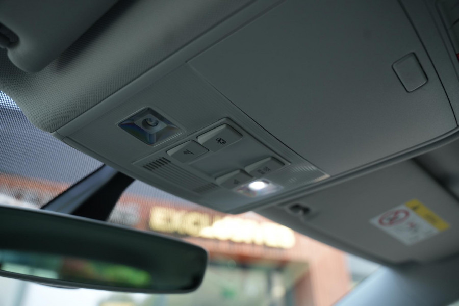 Volkswagen e-Golf E-DITION Keyless Groot Navi Cruise Stoelverw.