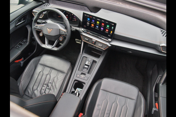CUPRA Formentor 1.4 e-Hybrid VZ Black Edition | Panoramadak | Trekhaak | Camera | Sfeerverlichting | Leer | NL-Auto |