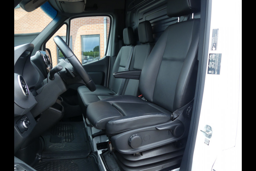 Mercedes-Benz Sprinter 317 CDI L3H2 Leer/LED/Camera/Trekhaak/Navigatie