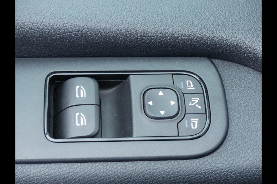 Mercedes-Benz Sprinter 317 CDI L3H2 Leer/LED/Camera/Trekhaak/Navigatie