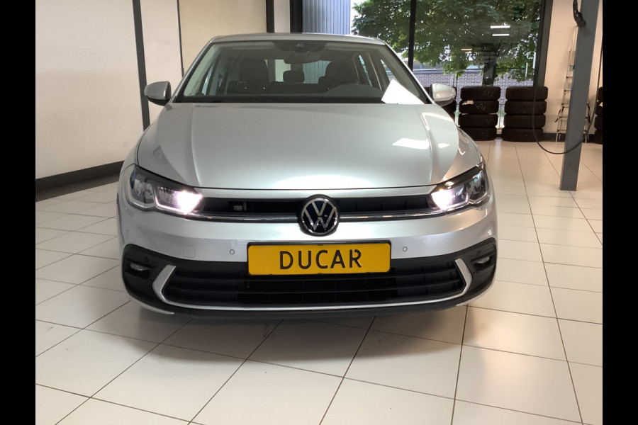 Volkswagen Polo 1.0 TSI Life Automaat, PDC vóór en achter, Adaptieve Cruise Control, stoelverwarming