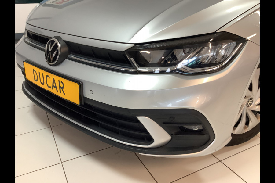 Volkswagen Polo 1.0 TSI Life Automaat, PDC vóór en achter, Adaptieve Cruise Control, stoelverwarming