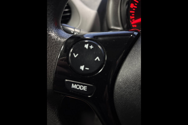 Peugeot 108 1.0 e-VTi Active Scherm, Camera, Carplay