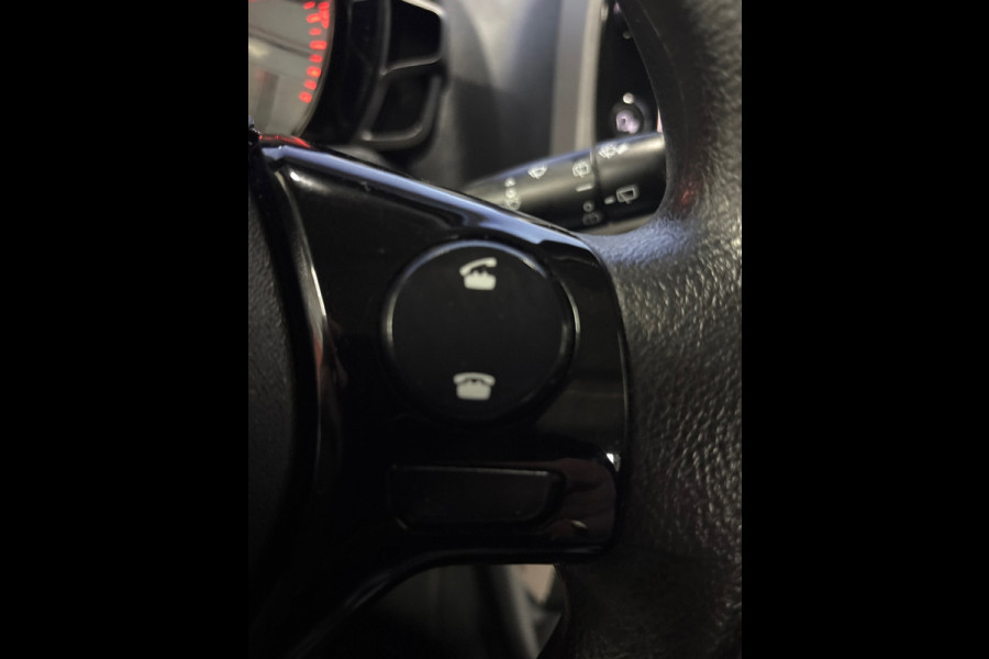 Peugeot 108 1.0 e-VTi Active Scherm, Camera, Carplay