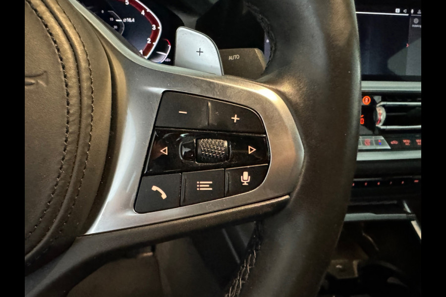 BMW 3-serie 330i High Executive Laser|Stoelverwarming|Carplay|Sfeer