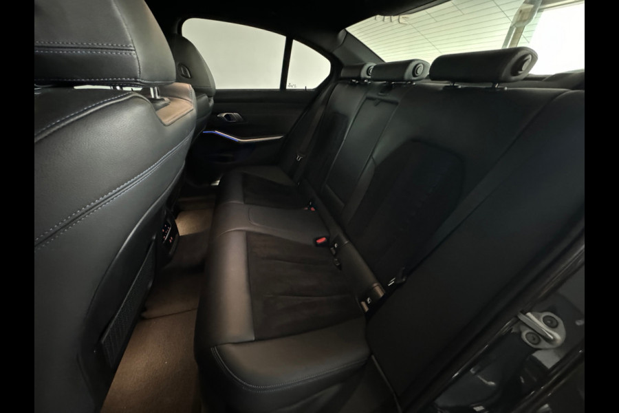 BMW 3-serie 330i High Executive Laser|Stoelverwarming|Carplay|Sfeer