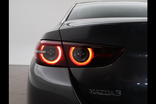 Mazda 3 2.0 e-SkyActiv-X M HYBRID 186 PK LUXURY + CARPLAY | BOSE | HEAD-UP | ADAPTIVE CRUISE | MEMORY | STOEL/STUURVERW.