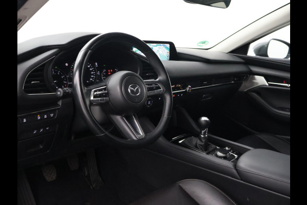 Mazda 3 2.0 e-SkyActiv-X M HYBRID 186 PK LUXURY + CARPLAY | BOSE | HEAD-UP | ADAPTIVE CRUISE | MEMORY | STOEL/STUURVERW.